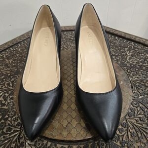 Nine West Classic Black Pumps With Block Heel And Pointed Toe Size 7M